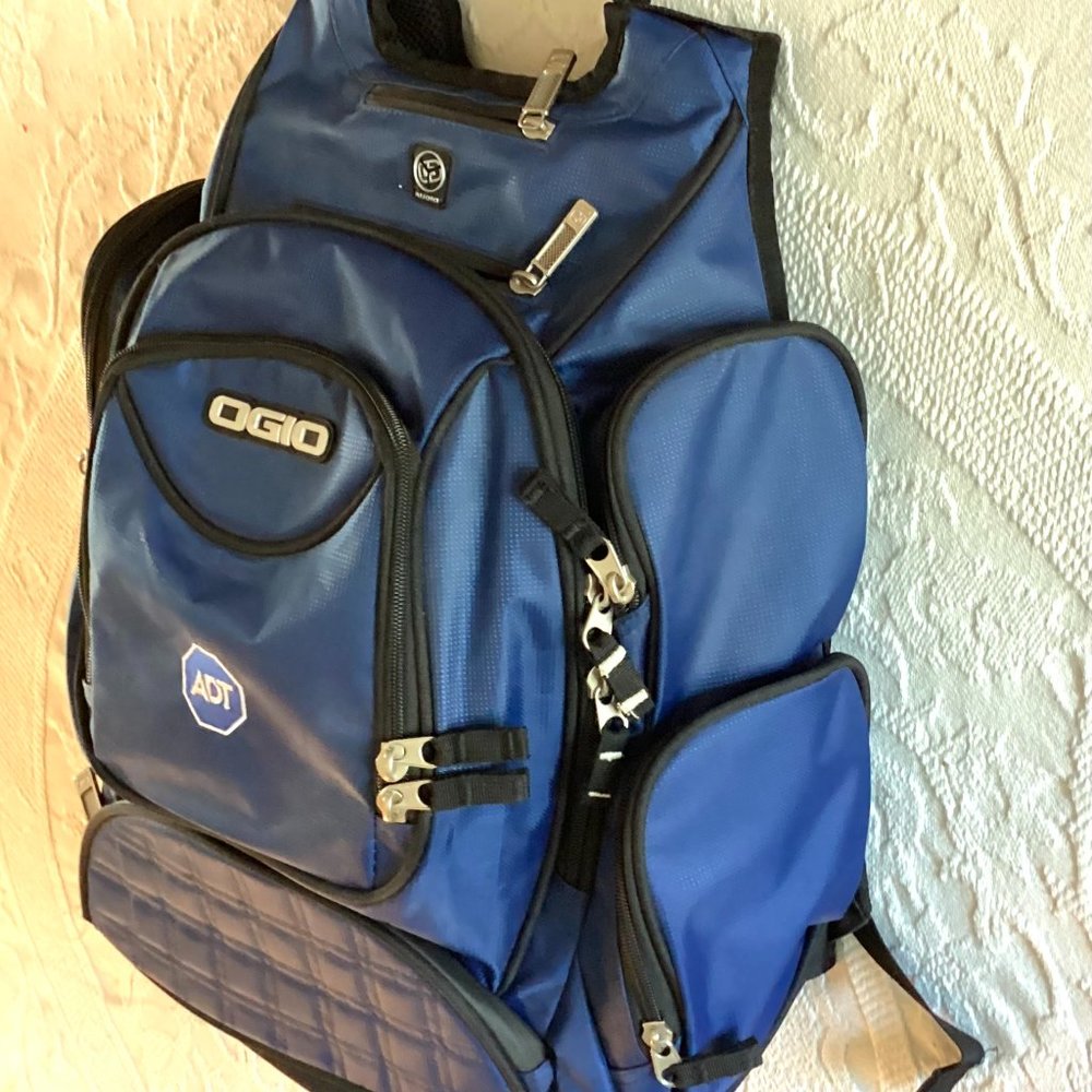 OGIO Metro Backpack, - Picture 8 of 8
